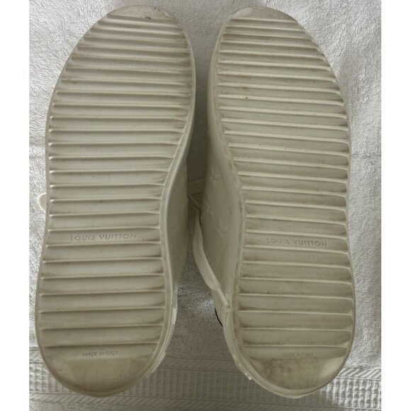 Size 38 - Louis Vuitton Time Out White Sneakers Sneakers - Picture 5 of 5